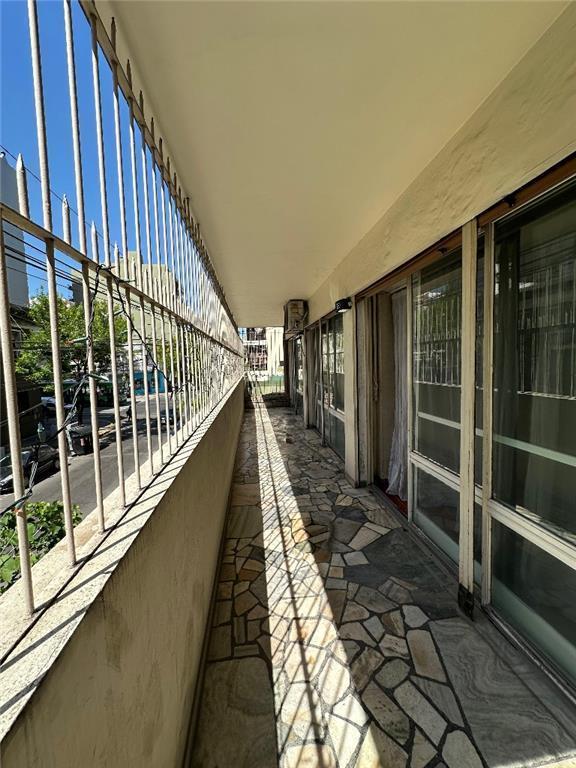 (Ver Video en La Presente Publicación). Descrpción: 436 m² de Sup Total Más Cochera Fija Para 3 2