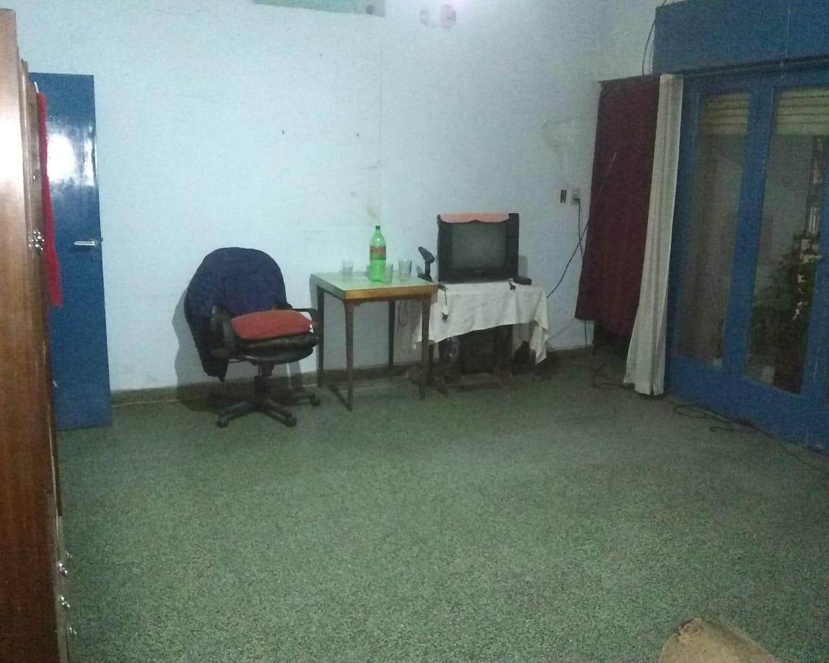 Departamento en Primer Piso con 2 Dorm. 1