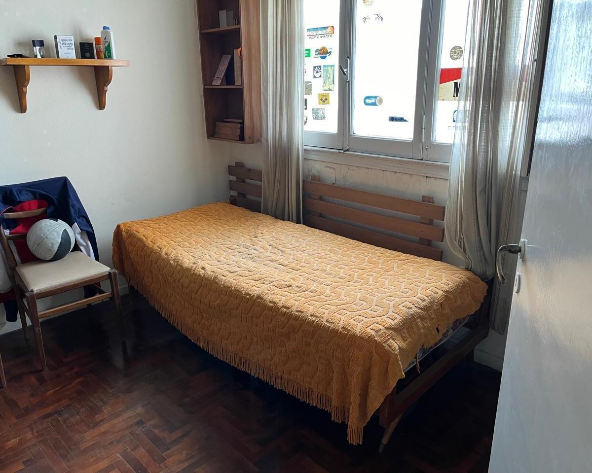 2 Casas de 3 Dorm. con Fondo Cada Una! a 1 Cuadra de Yrigoyen! Apta Credito 1