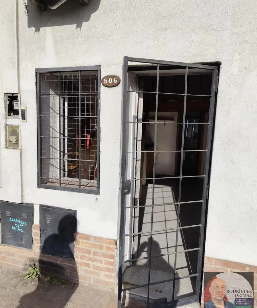 Monoambiente frente al club Temperley 3