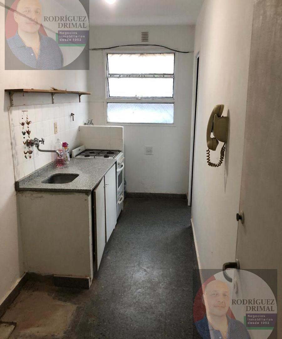 Foto de Departamento en planta baja a 2 cuadras de Av Yrigoyen!, imagen 3