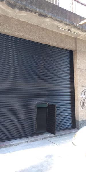 Foto de Galpon a 1/2 cuadra de Av. Yrigoyen!, imagen 1