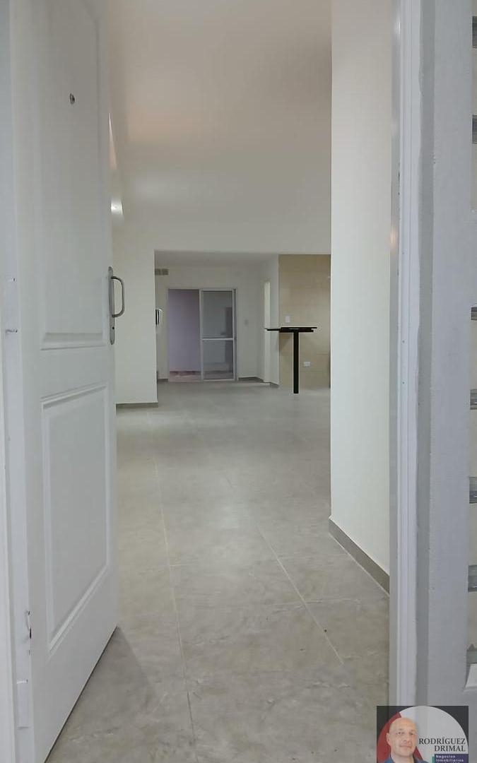 Foto de Departamento con cochera y patio!, imagen 3