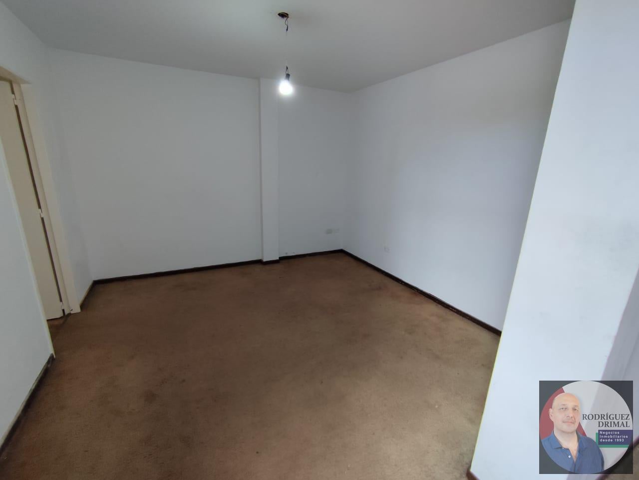 Foto de Departamento a 2 cuadras de Plaza libertad!, imagen 1