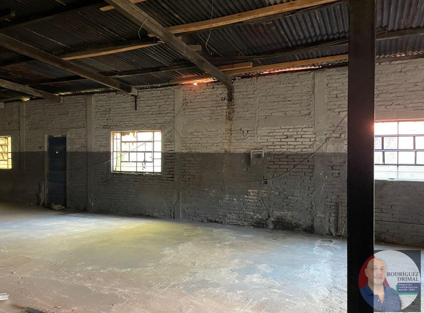 Foto de Depósito de 150 mts con luz trifasica!, imagen 4