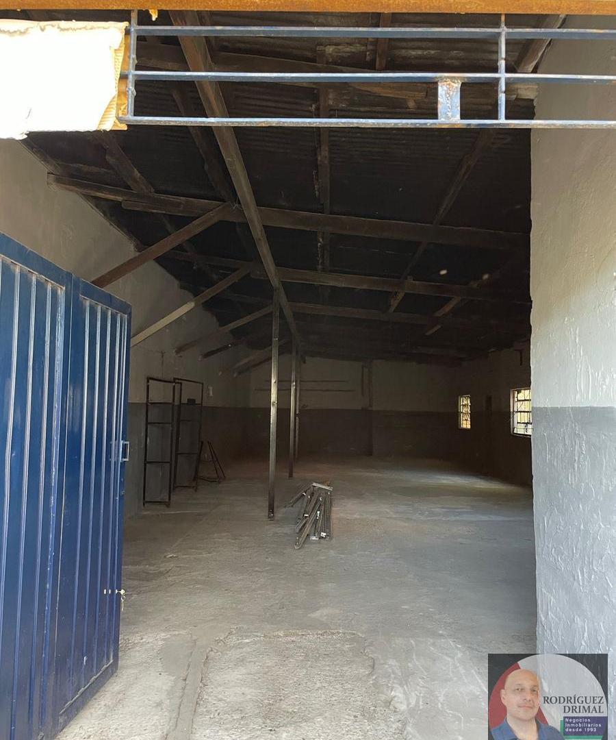 Foto de Depósito de 150 mts con luz trifasica!, imagen 1