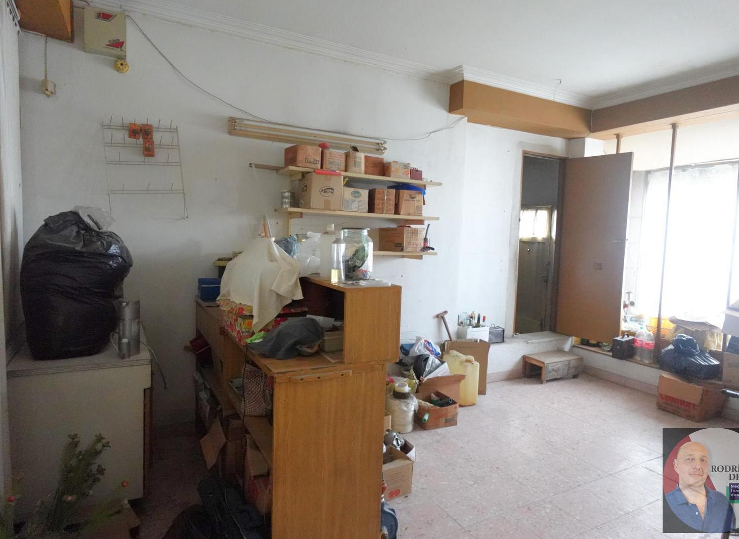 Foto de Casa con 3 dormitorios, local comercial y garage!, imagen 3
