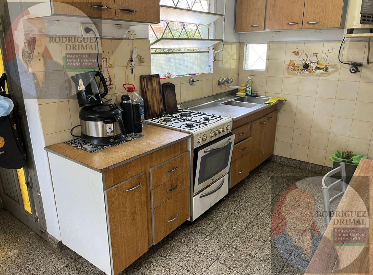 Foto de Casa en el Jaguel dos dormitorios APTO CREDITO!!! 20 mil y cuotas!!, imagen 4