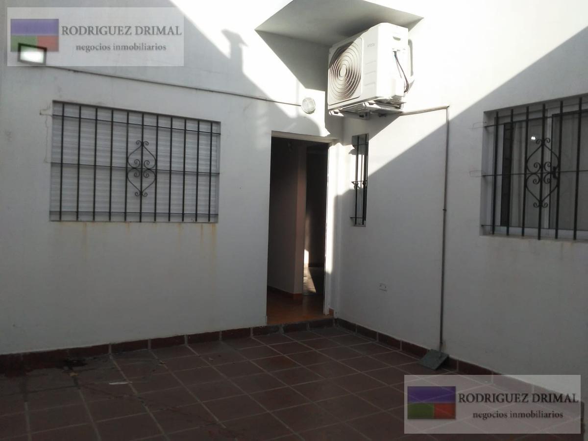 Foto de Departamento 2 ambientes nuevo con 2 patios! APTO CREDITO, imagen 2