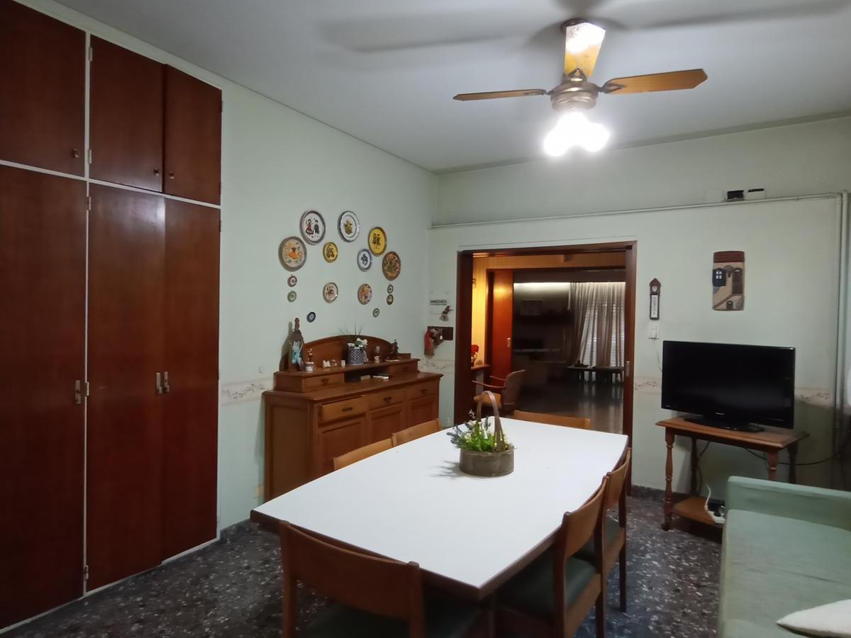Foto de CASA EN EXCELENTE UBICACION SOBRE LOTE DE 819 M2, imagen 3