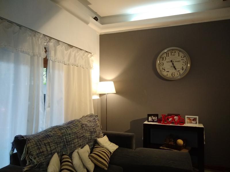 Excelente Chalet en Turdera 1