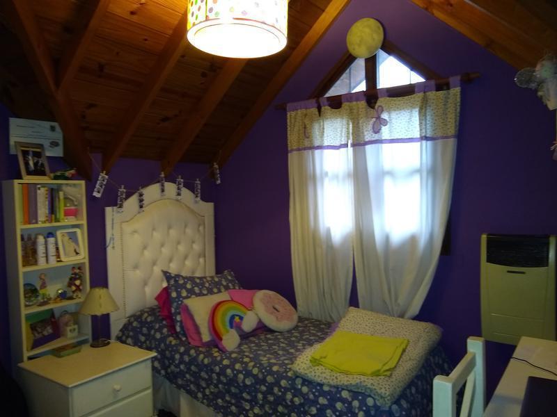 Excelente Chalet en Turdera 2