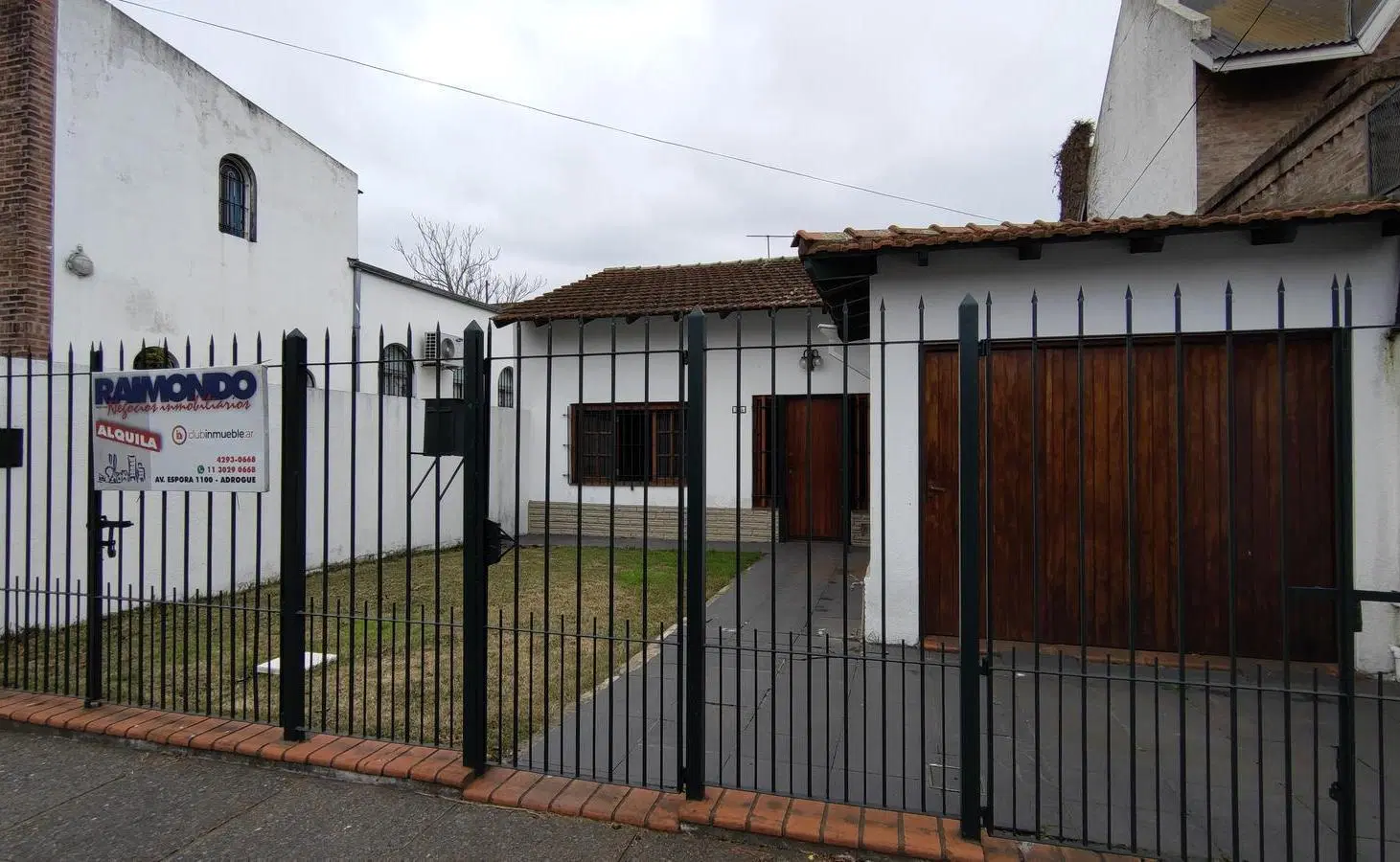 CASA EN MUY BUEN ESTADO Y UBICACION 1