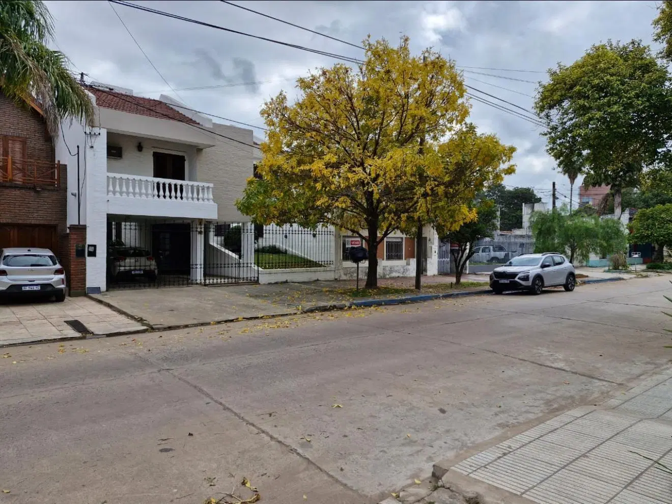 CASA A RECICLAR EN VENTA - MICROCENTRO DE RESISTENCIA 4