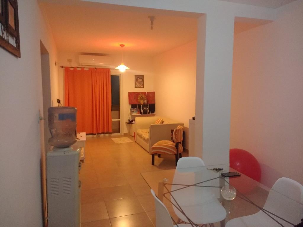 DEPARTAMENTO 2 DORMITORIOS CON COCHERA EN ALQUILER