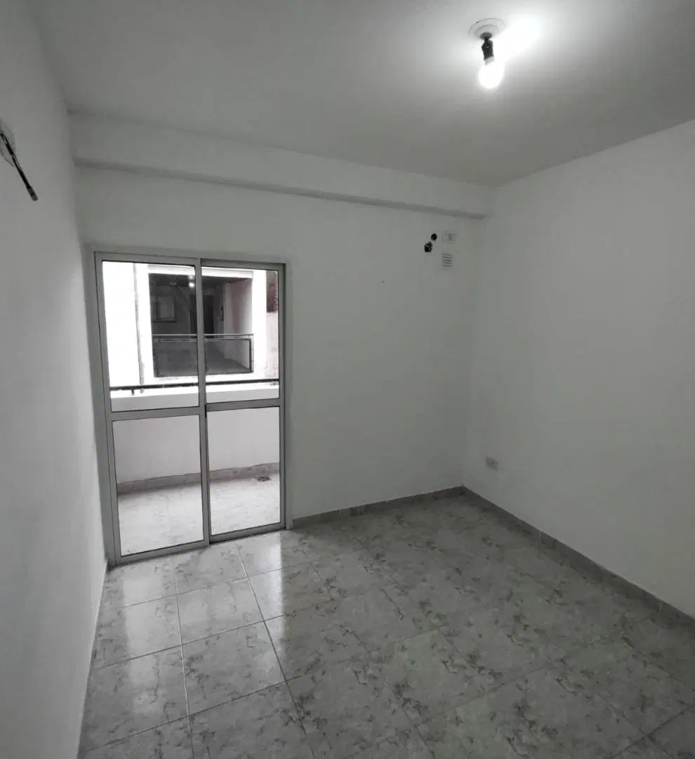 DEPARTAMENTO 2 AMBIENTES - MACROCENTRO, RESISTENCIA 4