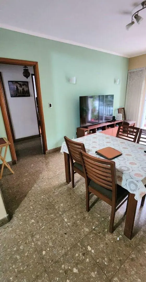 Venta 3 ambientes amplios Semipiso Súper Luminoso con Balcón Corrido- Almagro 5