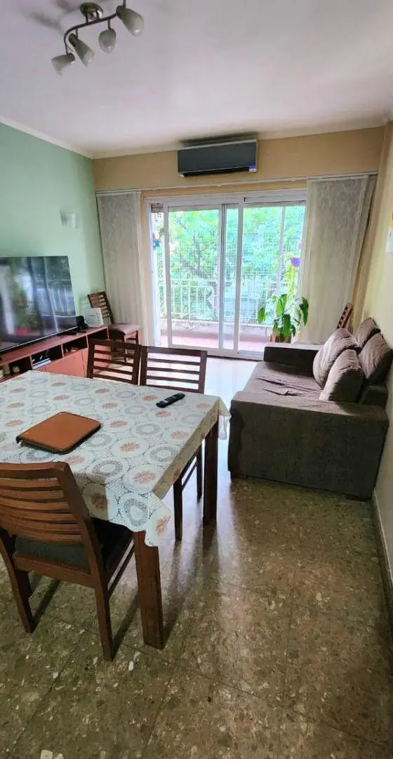 Venta 3 ambientes amplios Semipiso Súper Luminoso con Balcón Corrido- Almagro 4