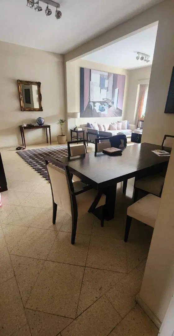 Departamento de 133 m2 construidos con 3 dormitorios en venta en Retiro 5