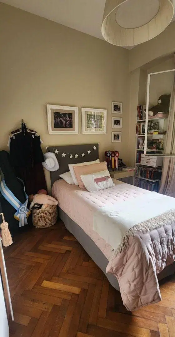 Departamento de 133 m2 construidos con 3 dormitorios en venta en Retiro 2