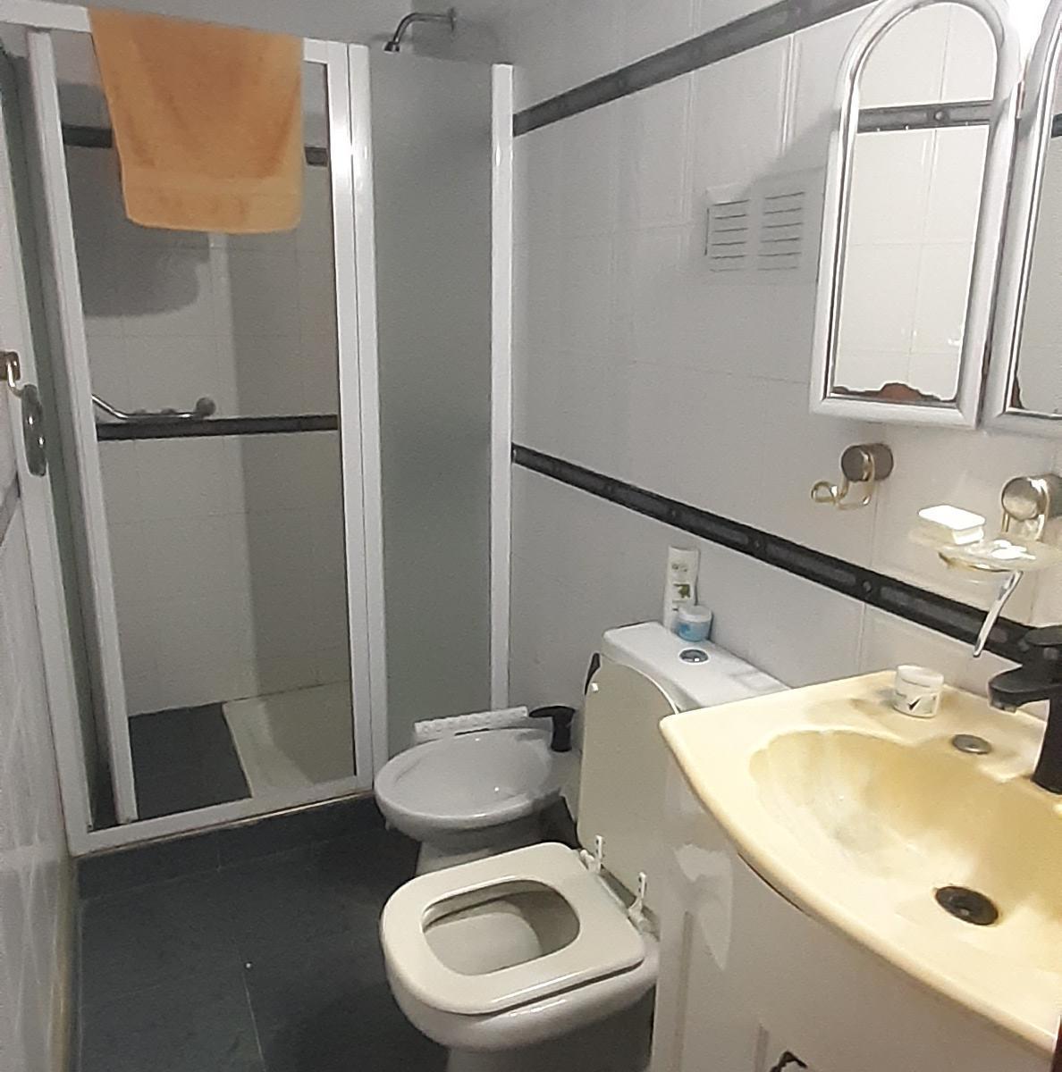 Foto de "RETASADA" CASA 7 AMBIENTES SOBRE RUTA 7 (RETASADA), imagen 5