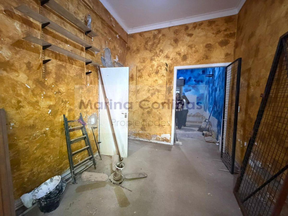 Foto de ALQUILER LOCAL COMERCIAL A MTS DE CABILDO Y JURAMENTO *BAJAS EXPENSAS*, imagen 3