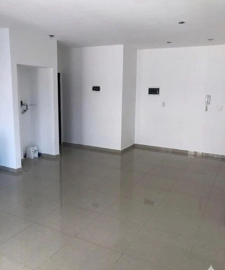 Departamento 2 Ambientes En Alquiler Bernal 4