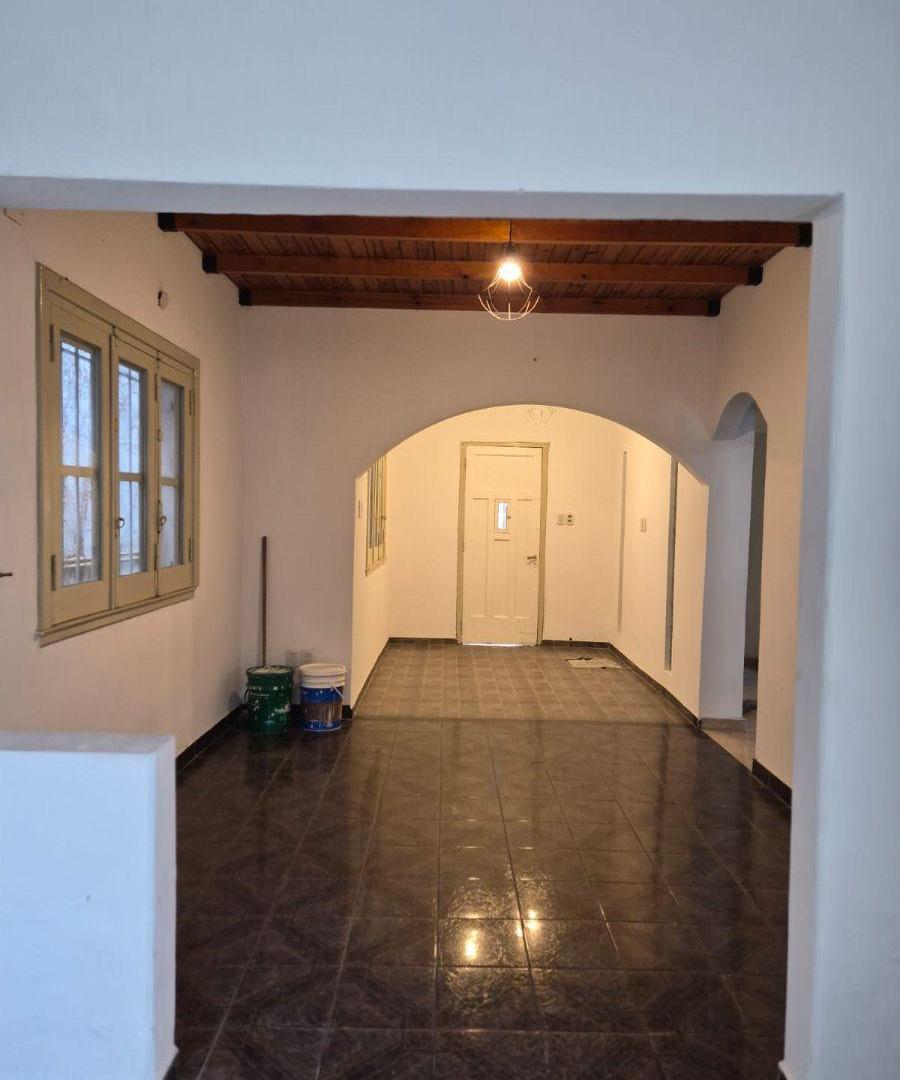 Foto de Casa En Alquiler En Berazategui Centro De 3 Ambientes, imagen 5