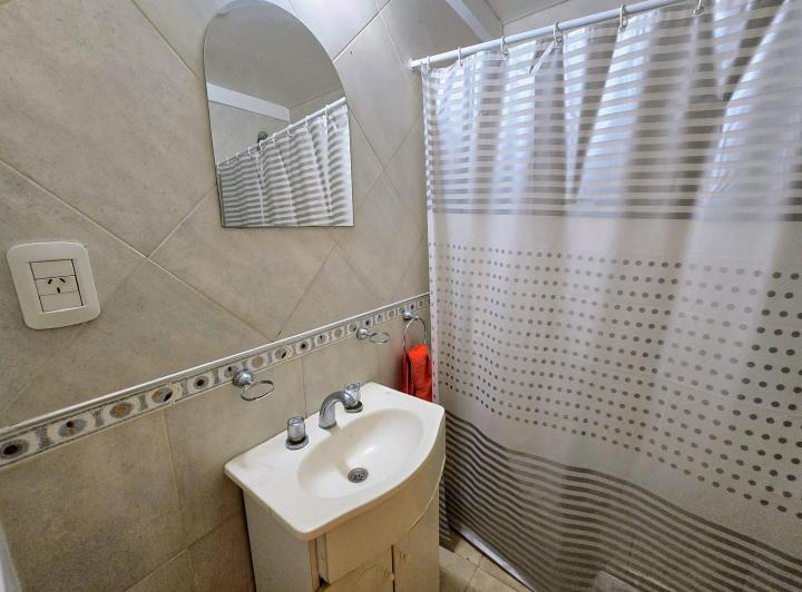 Foto de Departamento de 2 ambientes con balcon en venta, imagen 1