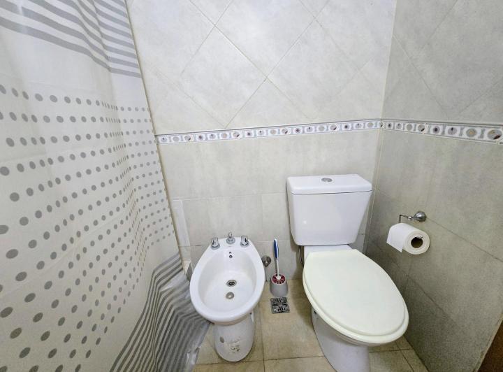 Departamento de 2 ambientes con balcon en venta