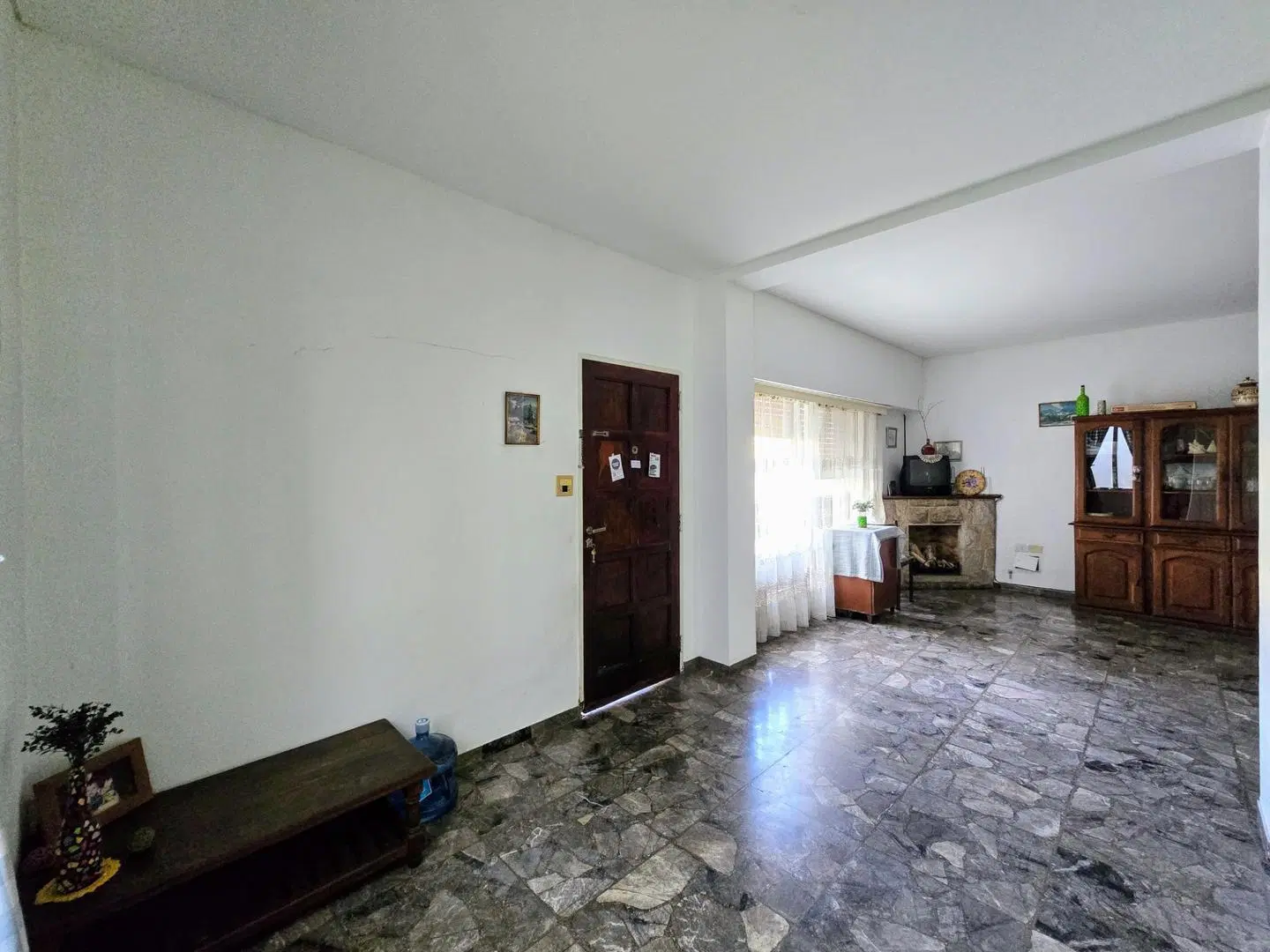 Casa 3 ambientes con patio en Venta en Villa Sarmiento 3
