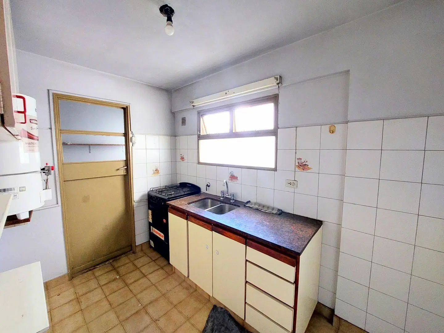 Departamento de 2 ambientes con balcón en Alquiler 5