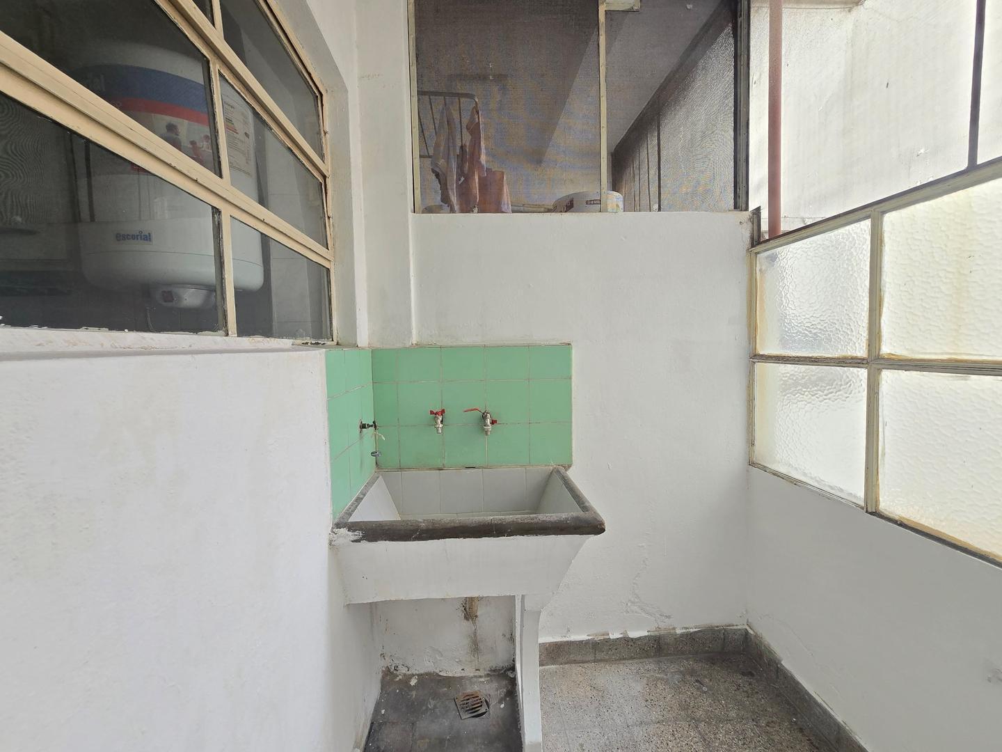 Foto de Departamento 3 ambientes en Venta en Ramos Mejía, imagen 4