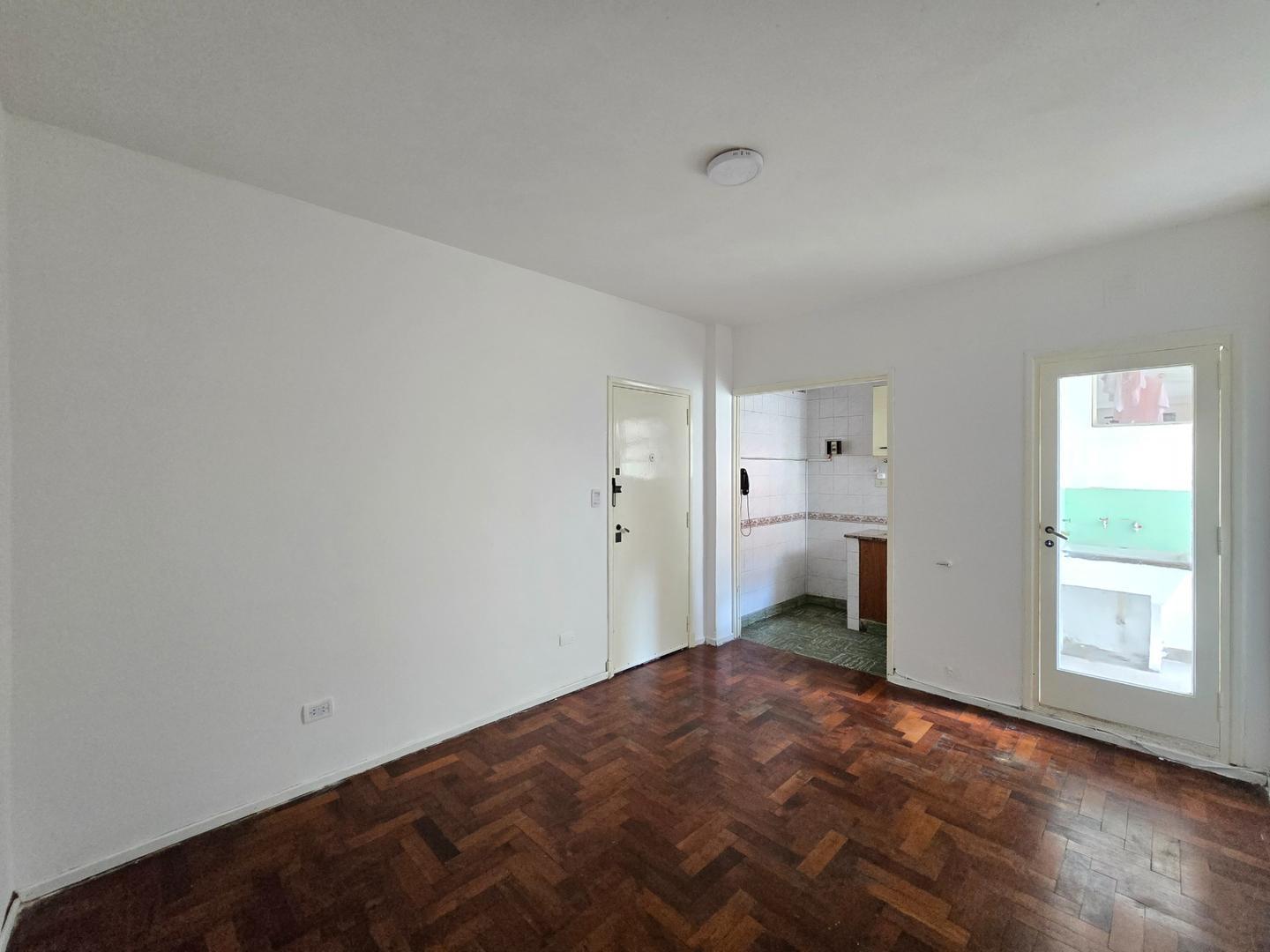 Foto de Departamento 3 ambientes en Venta en Ramos Mejía, imagen 3