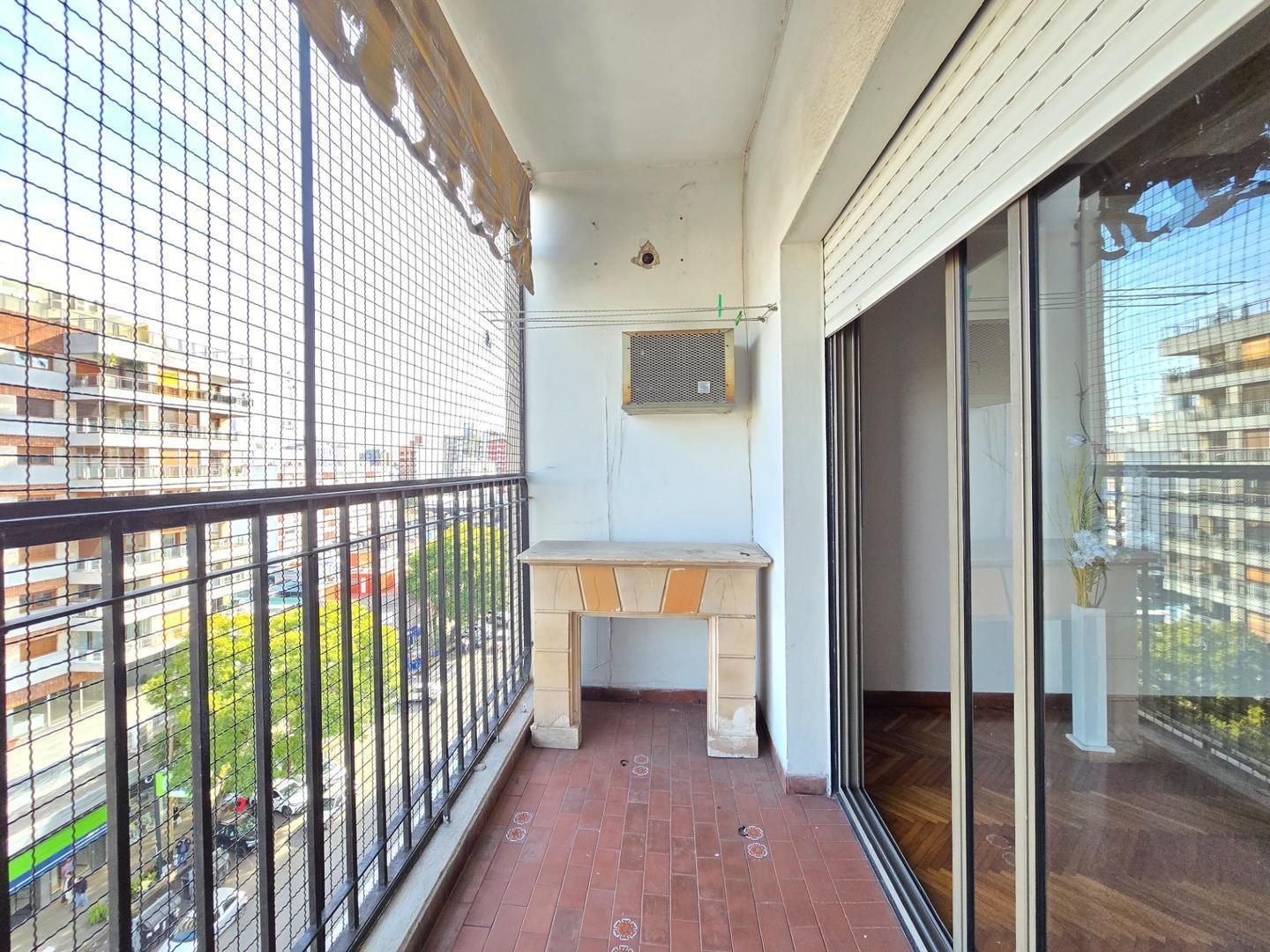 Foto de Departamento con balcón y cochera en Venta en Ramos Mejía, imagen 5