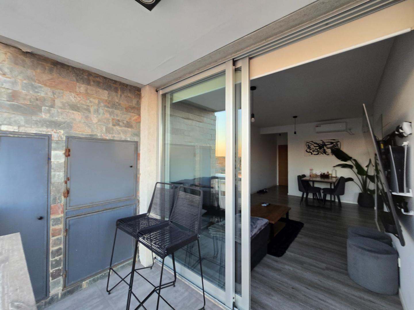 Foto de Luminoso departamento moderno en Venta en Haedo, imagen 5
