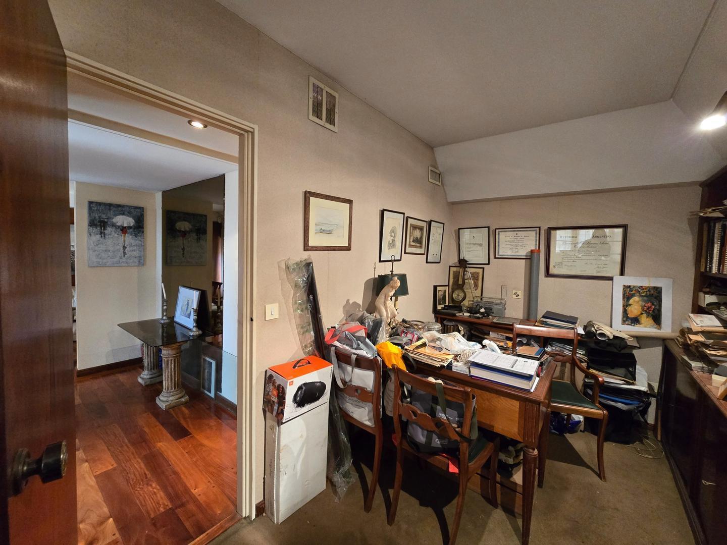 Foto de Chalet 6 ambientes en Venta en Ramos Mejía, imagen 3
