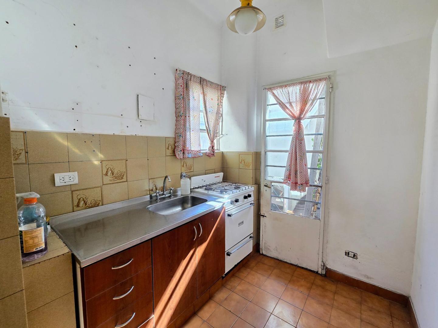 Foto de Departamento con terraza en Alquiler en Ramos Mejía, imagen 4