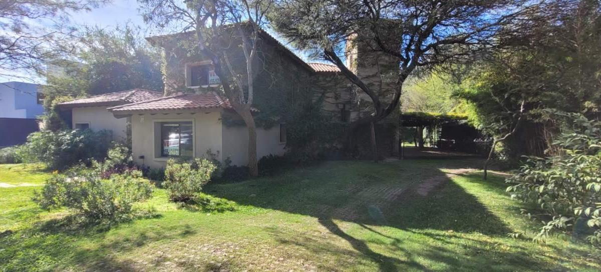 El Bosque - Casa Estilo Colonial - Moderna 3