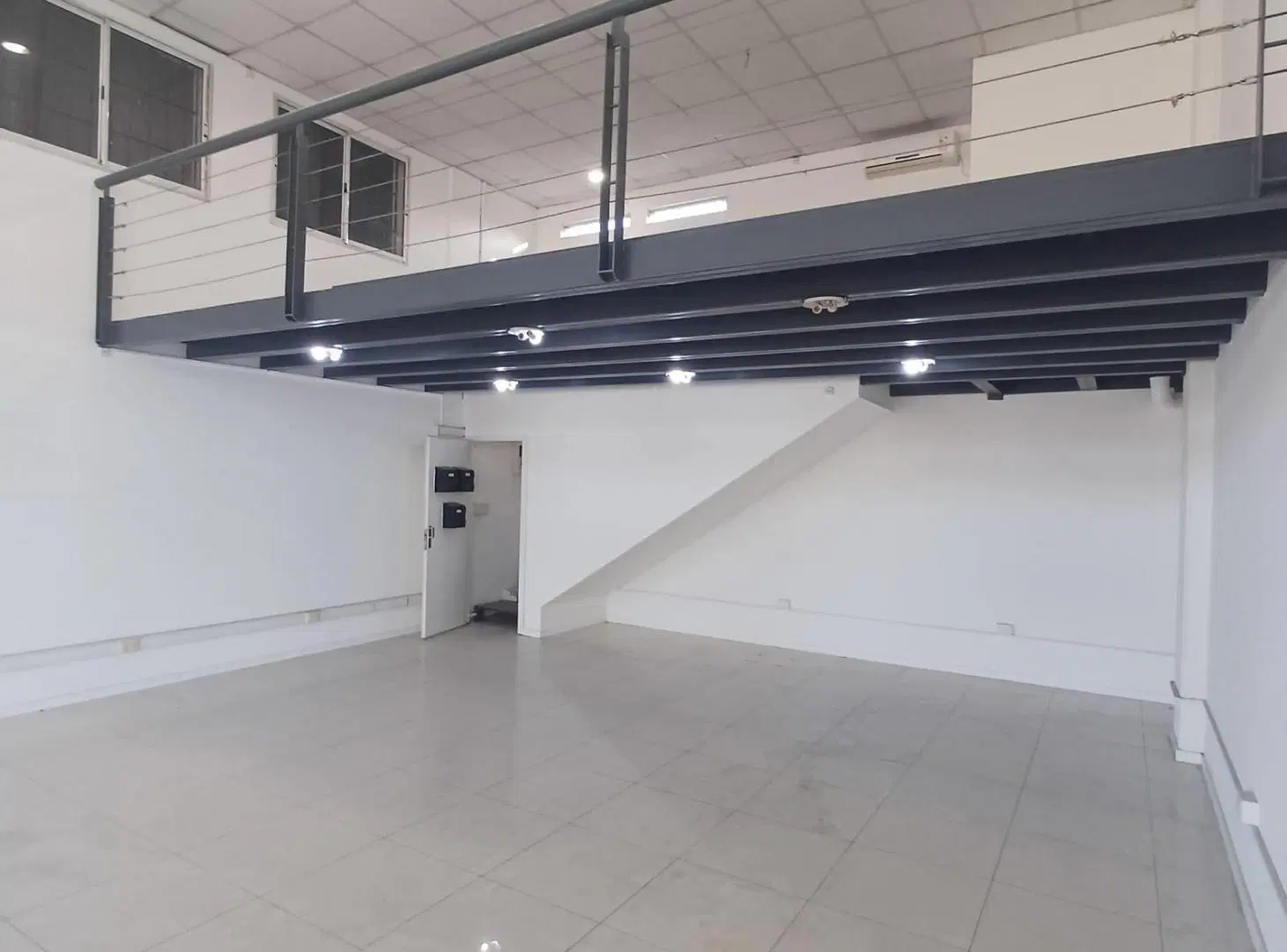 Local Comercial Estacion de Servicio YPF 5