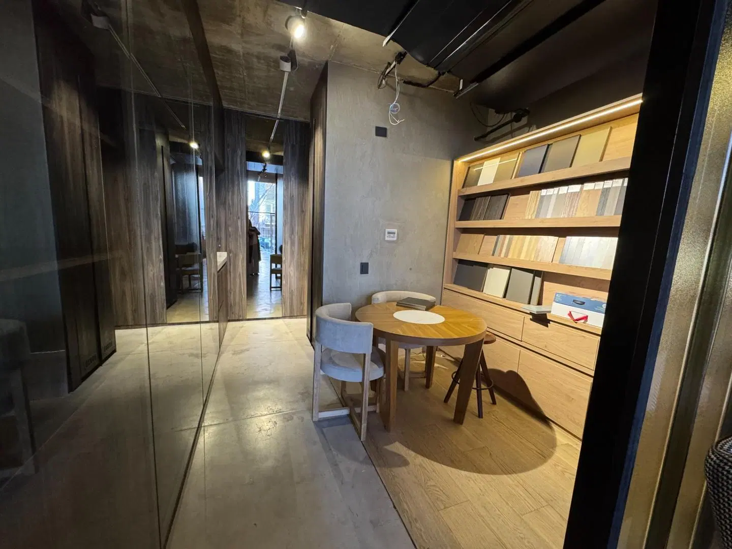 Local comercial c/ entrepiso · Doble altura · Palermo 8