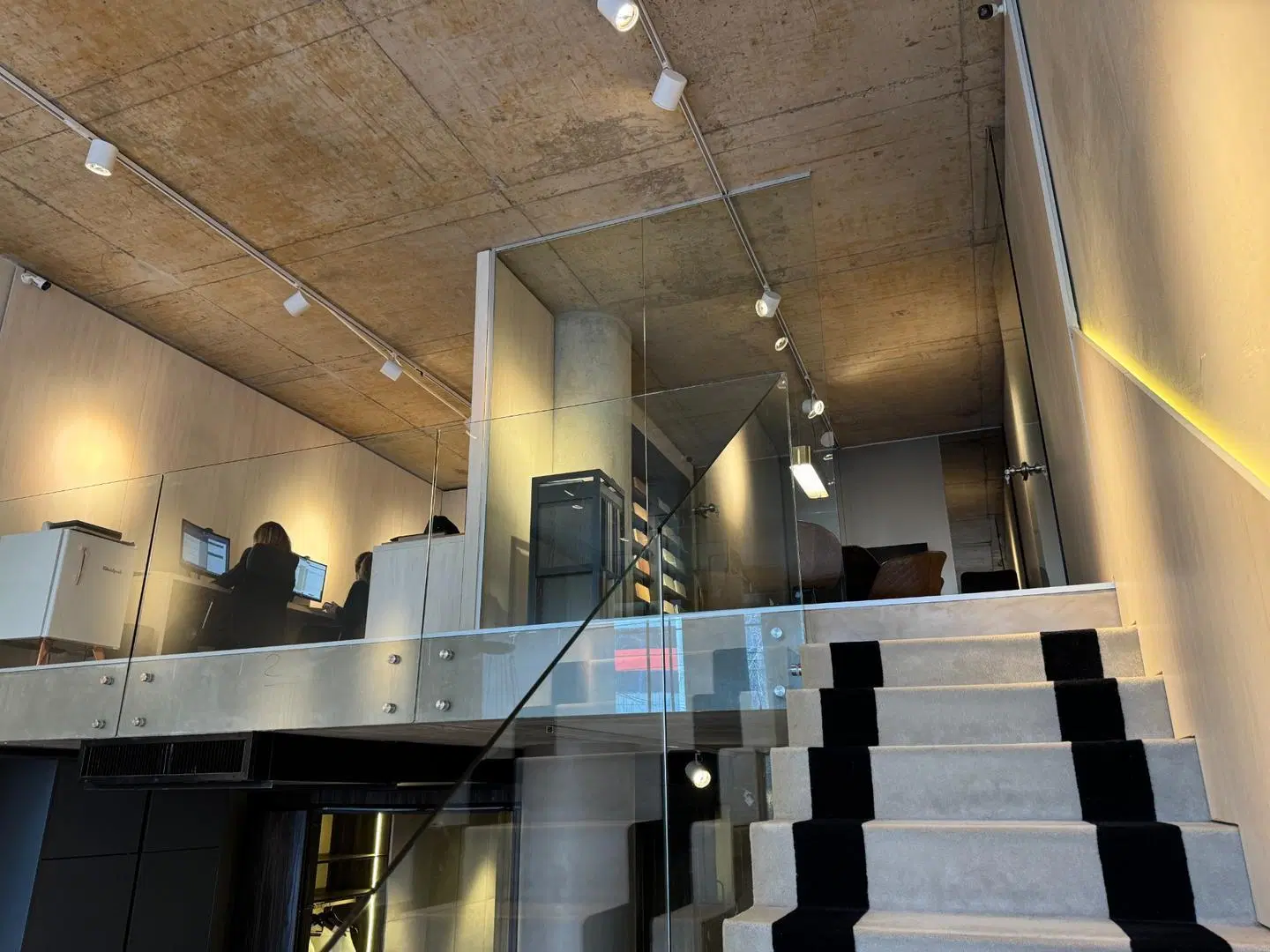 Local comercial c/ entrepiso · Doble altura · Palermo 2