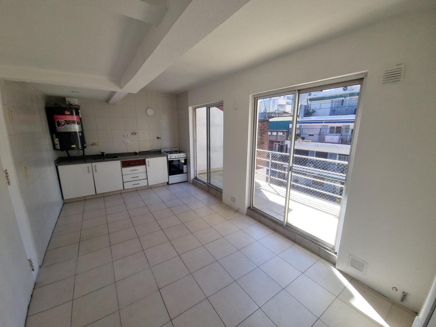 Foto de ALQUILER TODO INCLUIDO $950.000 | EXPENSAS + ABL + AYSA, imagen 5