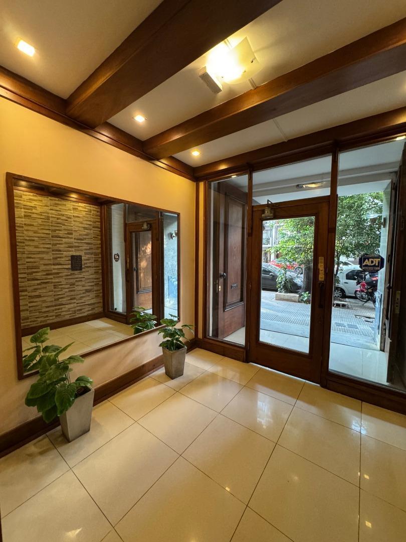 Foto de Departamento Apto Profesional en Excelente Zona de Belgrano, imagen 1