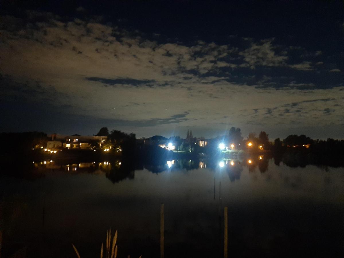 Lote en Venta Al Río en Barrio Náutico Canal, Frente a bahía de San Isidro Labrador. Últimos lotes.