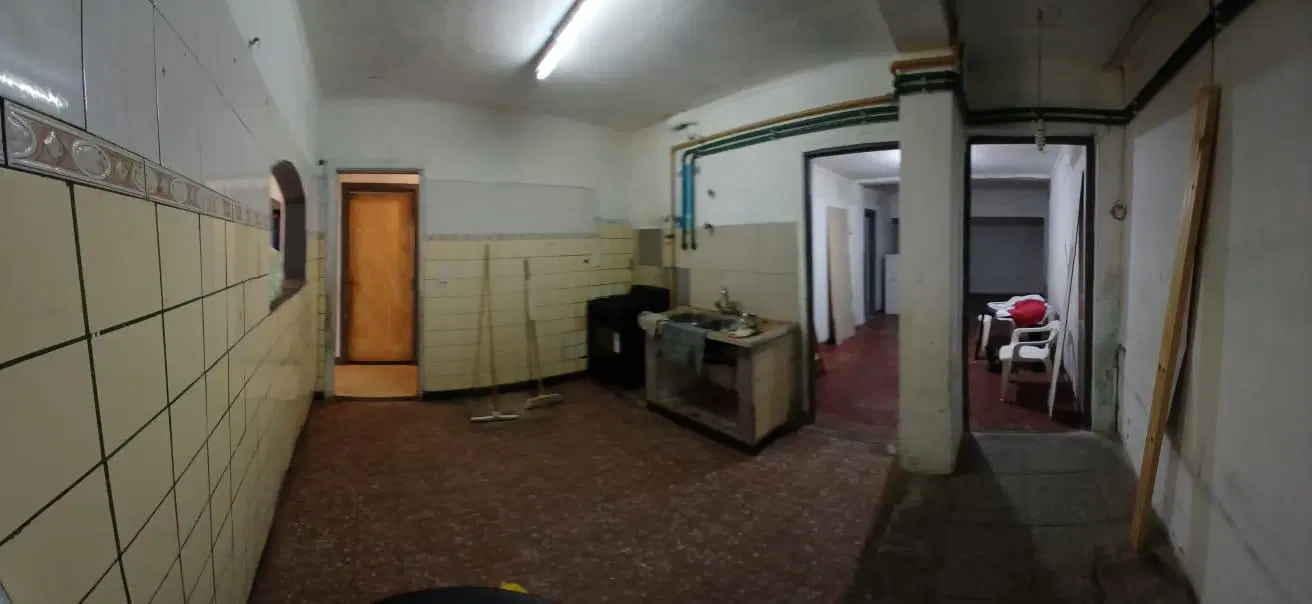 PACHECO DE MELO Y MARIO BRAVO  - Espacio Comercial Depto con Entrada Independiente  - 2