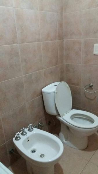 Foto de ALQUILER - Monoambiente en Complejo las Heras con cochera ( Planta Baja), imagen 1