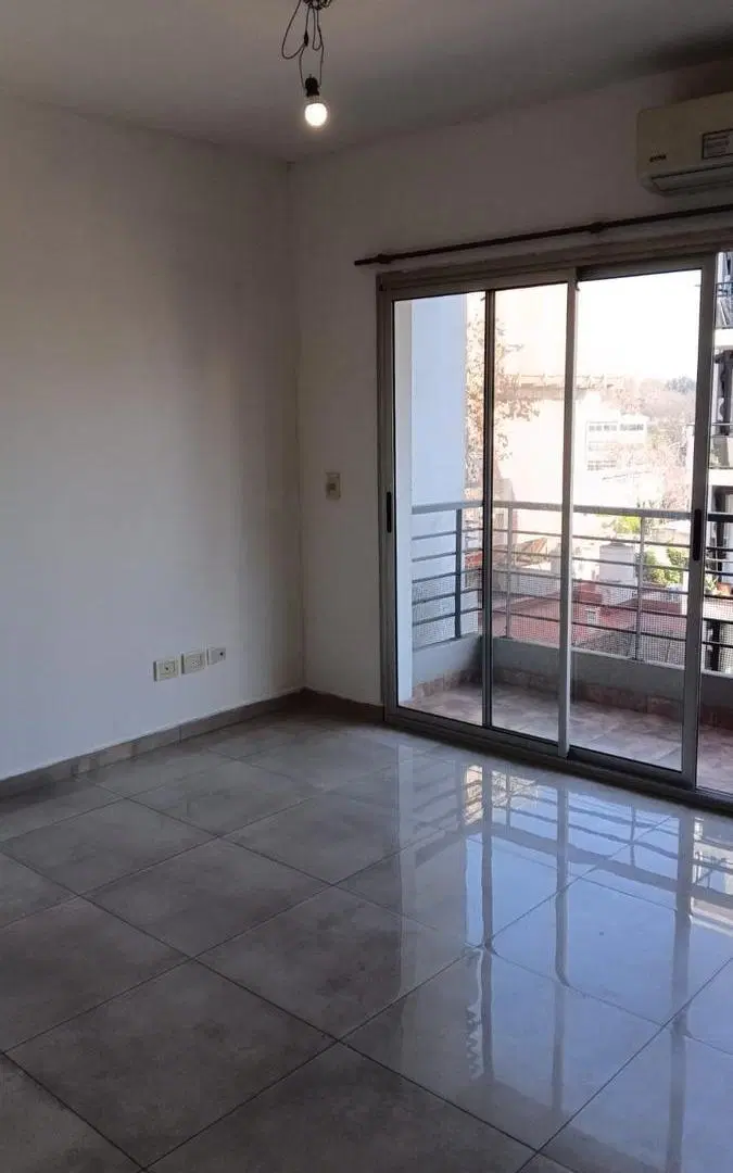Departamento en Villa Luro 4
