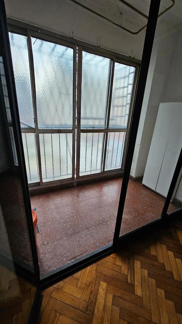 Foto de Departamento en alquiler en Balvanera, imagen 2