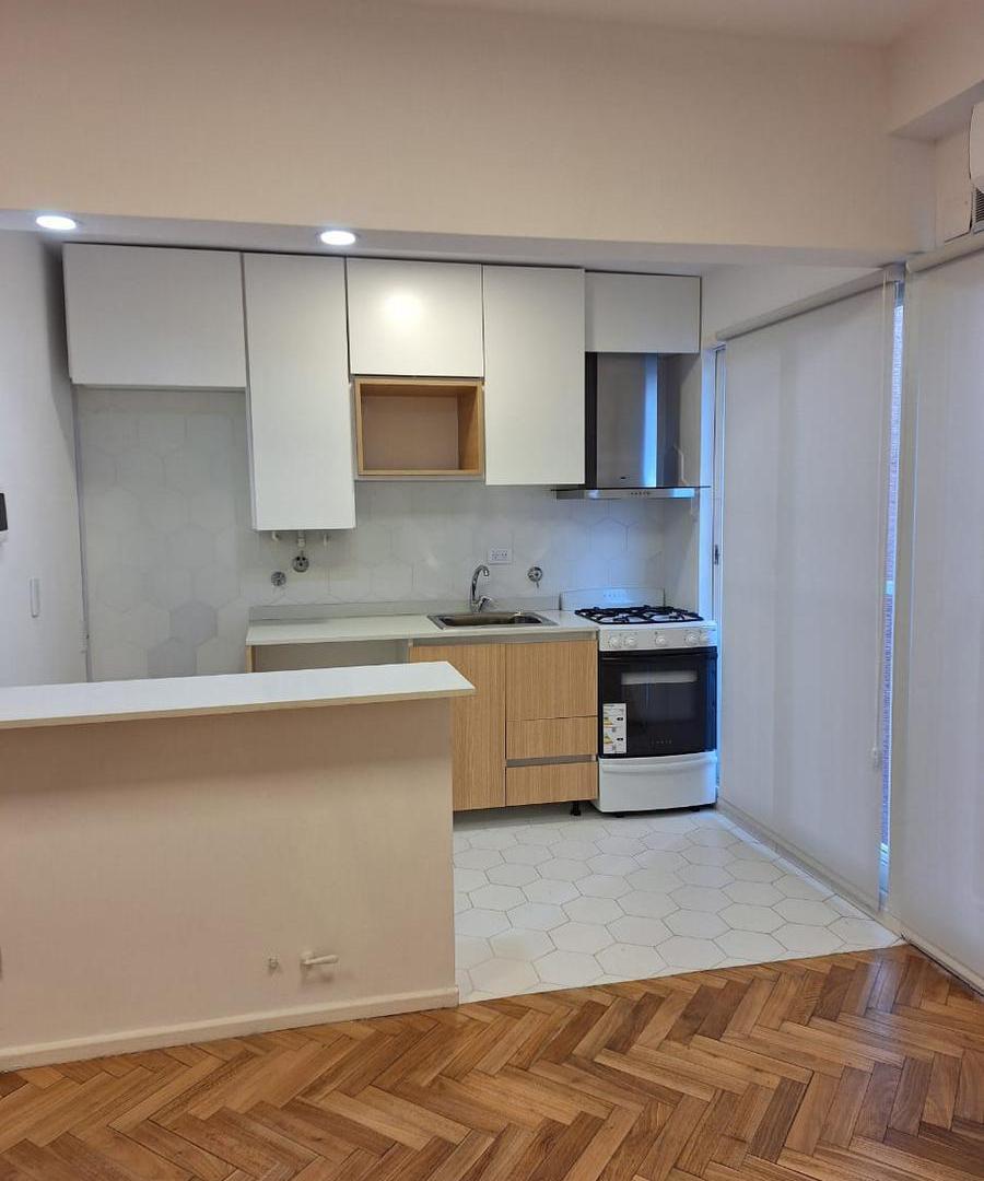 Foto de ALQUILER DEPARTAMENTO DOS AMBIENTES SOBRE AVENIDA LIBERTADOR, imagen 2